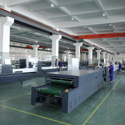 Van de Omslaggluer van het hoge snelheids Automatische Karton de Machinedoos die en Machine vouwen lijmen