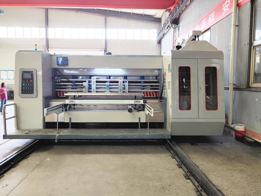 de snelle Druk die van de Doosflexo van het Snelheidskarton Matrijzensnijmachine 150-180m/min inlassen