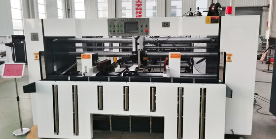 PLC Double Piece Semi Auto Box Stitching Machine voor kartonnen doos