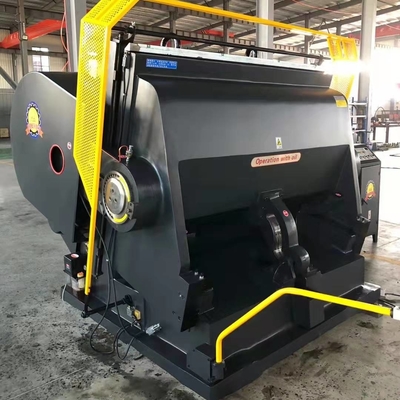 De Hand het Vouwen 1500 en Matrijzensnijder van de Snijmachinematrijs voor het Handboek van de de Matrijzensnijmachine van het Leerkarton