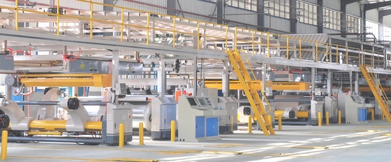 Automatische het Golfkartonproductielijn van 380V 50HZ 1 Jaargarantie