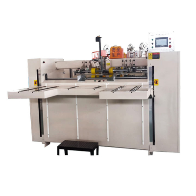 Machine voor het naaien van kartonnen dozen met een hoge duurzaamheid met een laag geluidsniveau voor industrieel gebruik