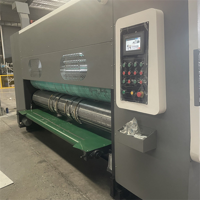 Geaffineerde kartonnen doos Flexoprinting Slotting Rotary Die Cutting Stacker Machine