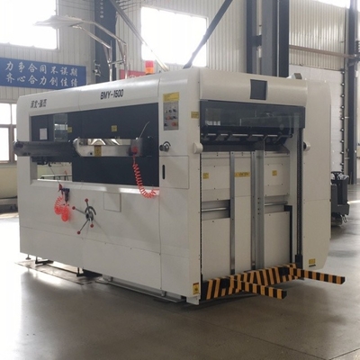 Precieze kartonplaat die cut machine gegolfde karton die cutter