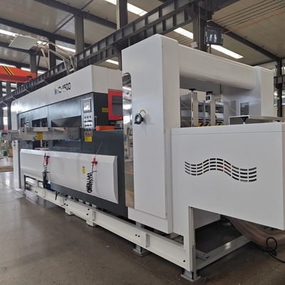 Precision 11kw PLC die cutting machine voor gegolfd karton