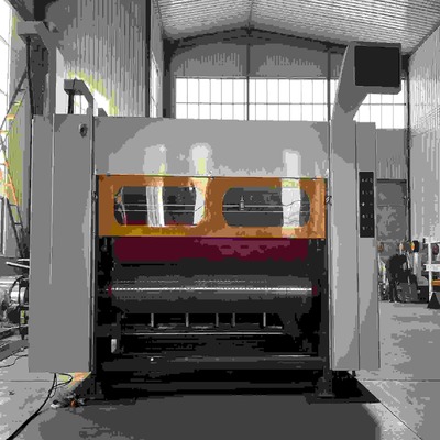 150 m/min Max. Mechanische snelheid Gekrompen roterende slotmachine voor kleine plaatgroottes en 350/530 mm Max.