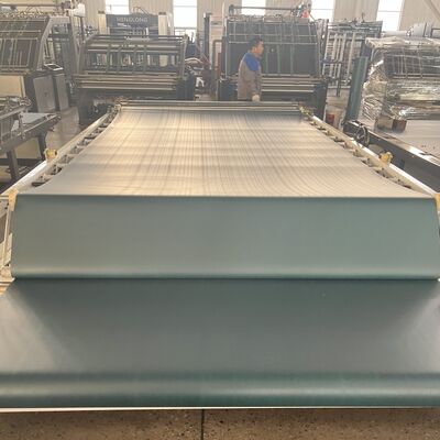 Min Laminatie Grootte 400 X 400 mm Fluet Laminatie Machine Inclusief Max Voeding Grootte 1320mm En 5.45T drukcapaciteit Ontworpen voor zware werkzaamheden