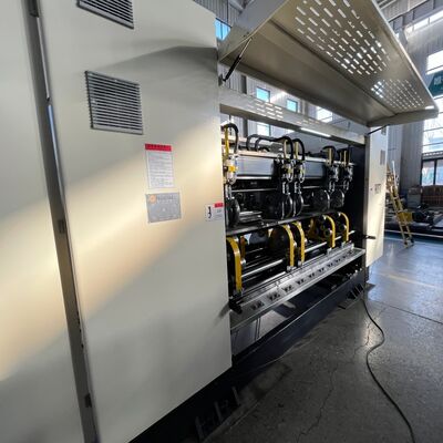 Maximale breedte 2500 mm automatische aanvoer dunne mes snij- en rilmachine voor golfkarton, ideaal voor nauwkeurig snijden en rillen