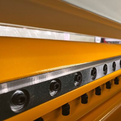 1800 mm NC-snijmachine voor golfkartonmachine spiraalsnijder