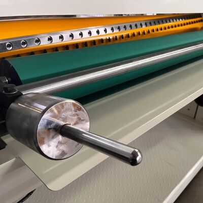 1800 mm NC-snijmachine voor golfkartonmachine spiraalsnijder