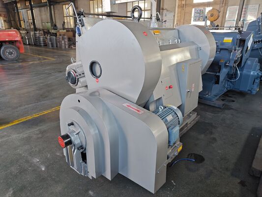 Semi-automatische ML1500 stansmachine met vier veiligheidsonderdelen en elektrische zuigplaatremkoppeling voor golfkarton