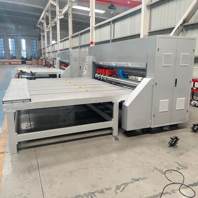 Slice The Cape Diepte 500mm Gekrompen Rotary Slotter Machine Biedt Slottingnauwkeurigheid ±0,1 mm Voor Rotary Slotter Machine In Gekrompen Karton Productie