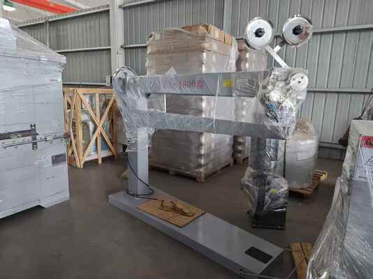 Handmatige kartonnen doos naaimachine DZX1800 met snelheid 250/min en armlengte 1800 mm voor efficiënte verpakking