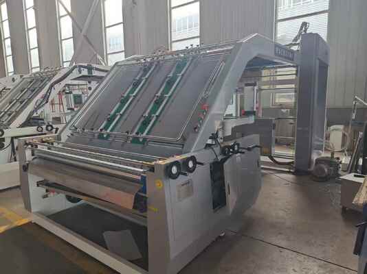 HL1600 Hogesnelheid 100 stuks/min Automatische Fluit Laminatiemachine voor 1600x1250mm Golfkarton