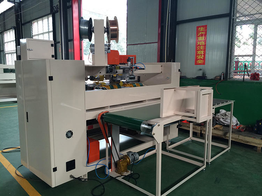 Het Kartonvakje van Mitsubishi Dubbele Servo Automatische Stikkende Machine voor Document Vakje het Maken